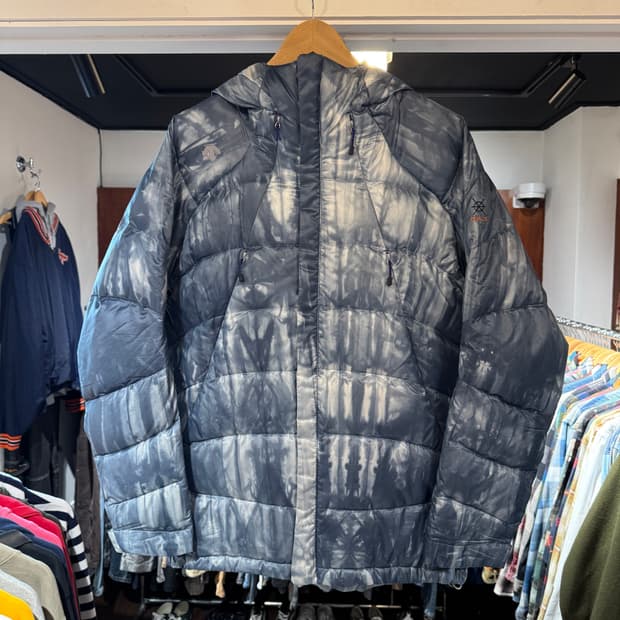 데상트 듀알리스 타이다이 경량패딩 구스다운 고프코어 M