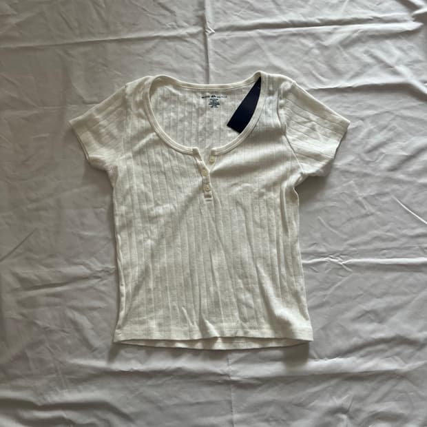 brandy melville 젤리 롱 아일렛 탑 반팔 티셔츠