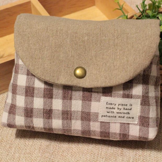 핸드메이드 체크 파우치