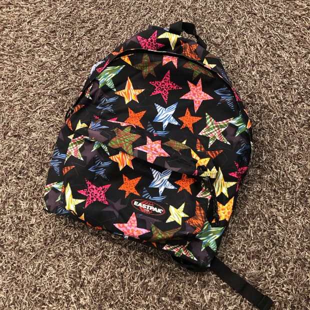 이스트팩 스타 패턴 백팩