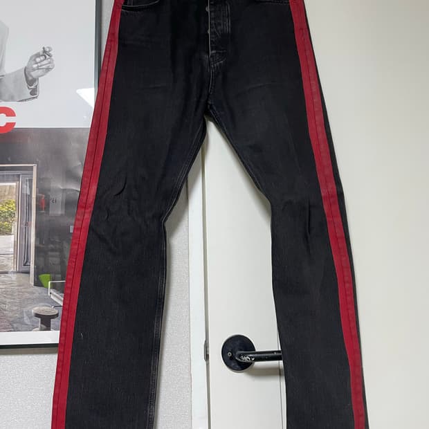발렌시아가 레드 사이드 스트라이프 데님 진