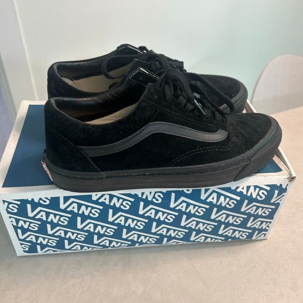 반스 볼트 올드스쿨 스웨이드 올블랙 270