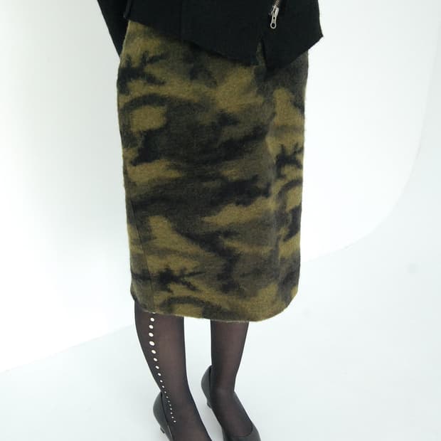 Brahmin wool camo skirt