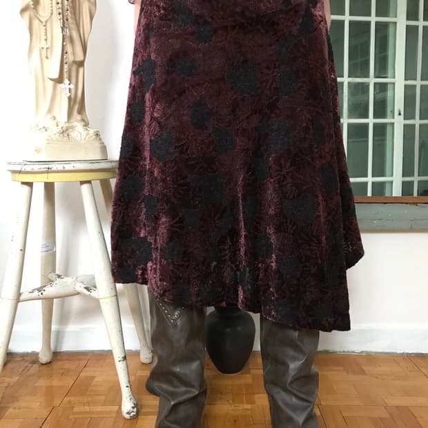 vintage velvet pattern skirt (26inch)