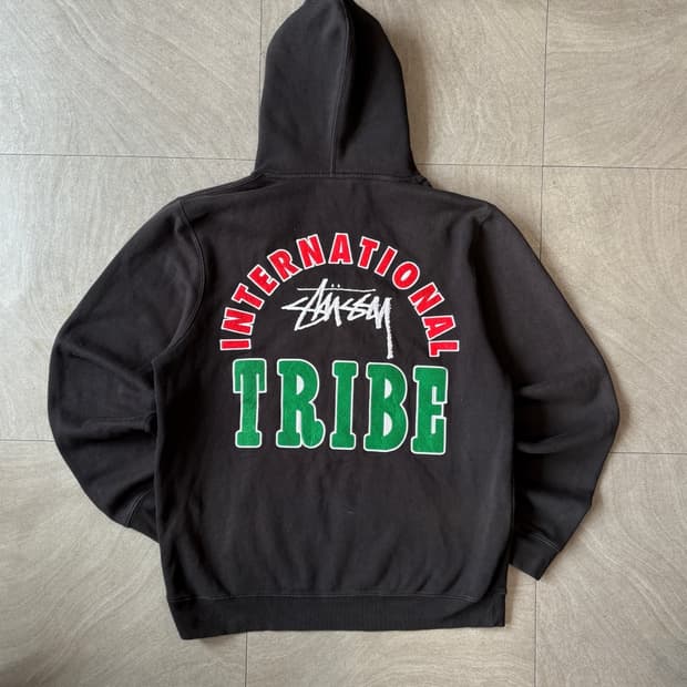 스투시 정품 인터네셔널 트라이브 블랙 후드티
