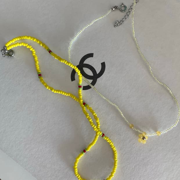 B급 할인 비즈 노랑 목걸이 2 개 일괄