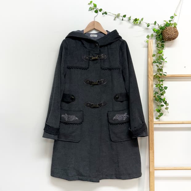 AXES FEMME 엑시즈팜/ 더블코트 떡볶이코트 차콜더블코트 