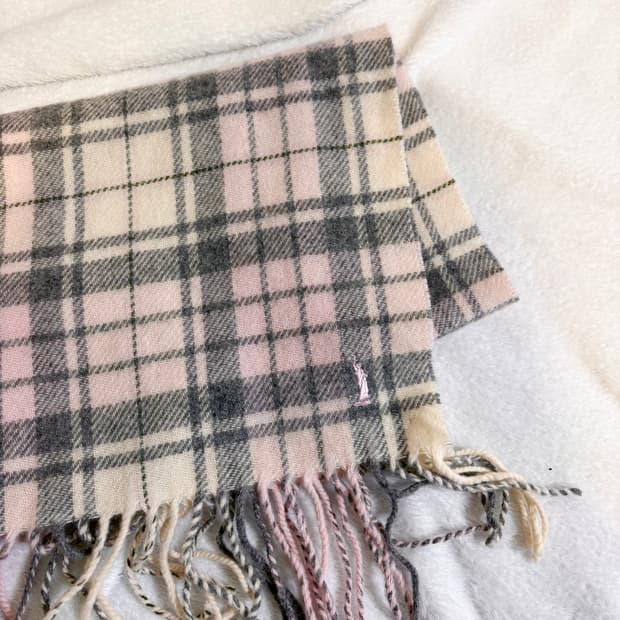 이스트보이 체크 머플러 목도리 그레이 핑크 아이보리 모리걸 y2k 백팩