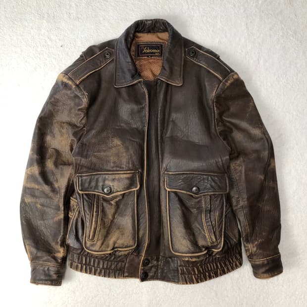 A2 하드에이징 레더 봄버자켓 