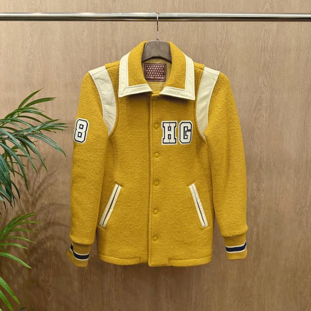 히스테릭글래머 울 바시티 자켓 레더 배색 숄더 로고 와펜 디테일 머스타드