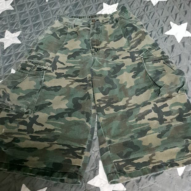 반밴딩 카모 파라슈트 카고 버뮤다 팬츠 (28~30)