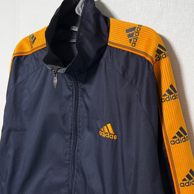 아디다스 올드스쿨 오버핏 바람막이 자켓