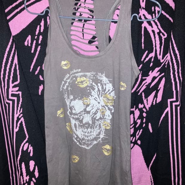 064 00s punk skull sleeveless