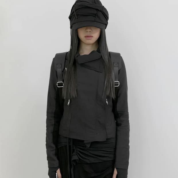 플레어업 soi draped cap