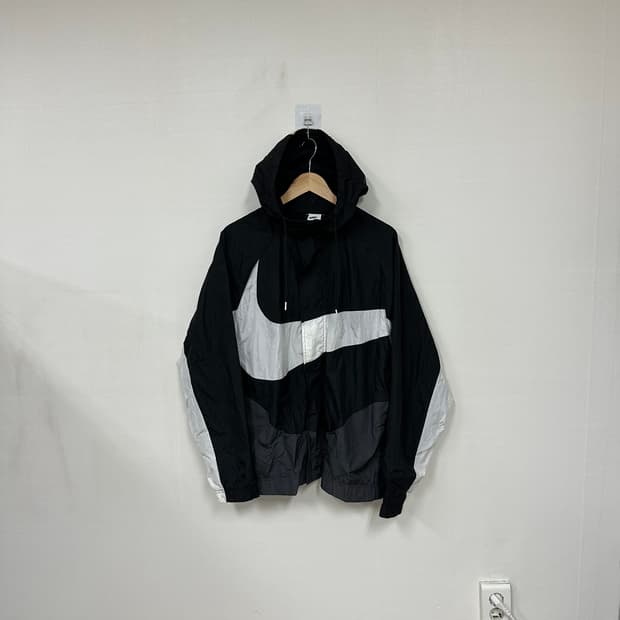 나이키 바람막이XL