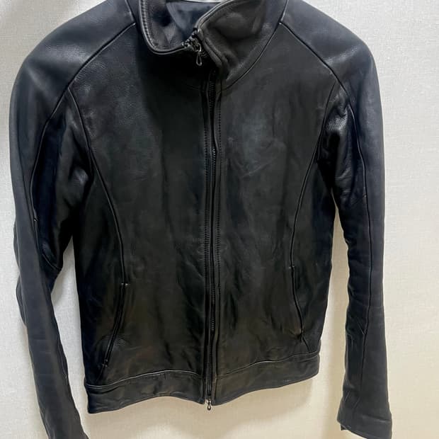 Civilized 스티어하이드 하이넥 레더 자켓