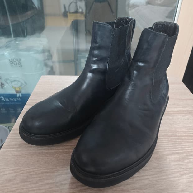 손신발 가죽 첼시 부츠 260