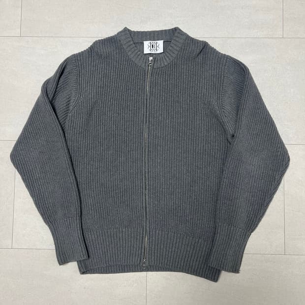 프루이 라운드넥 니트 집업 그레이