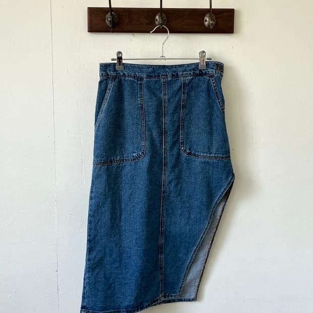 NIKO AND … 언발란스 스커트