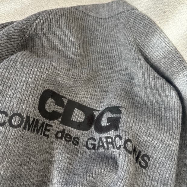 CDG 가디건 백로고
