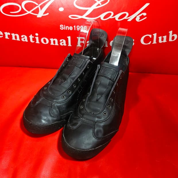 오니츠카타이거 맥시코66 레더 SD 슬립온
