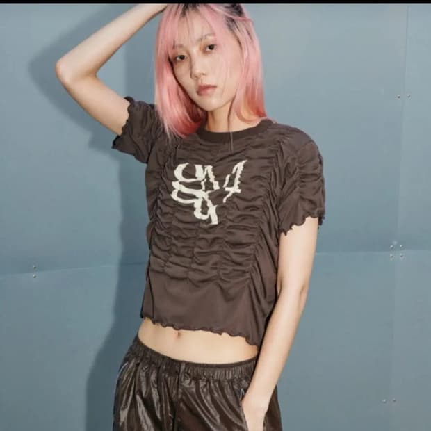 김미더영 브라운 셔링 반팔 크롭티