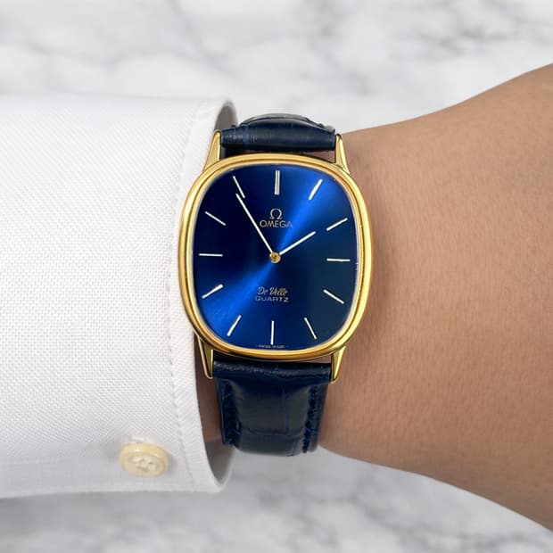 정품 오메가 엘립스 드빌 쿼츠 청판 금장 빈티지 시계