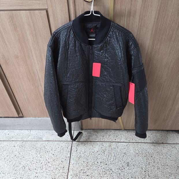 조던 엔지니어드 MA-1