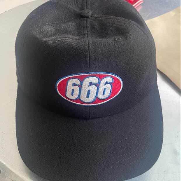 슈프림 666 6패널 모자
