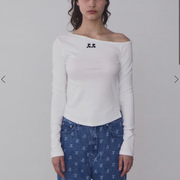 레스트앤레크 RR ONE SHOULDER LONG SLEEVE TOP_W