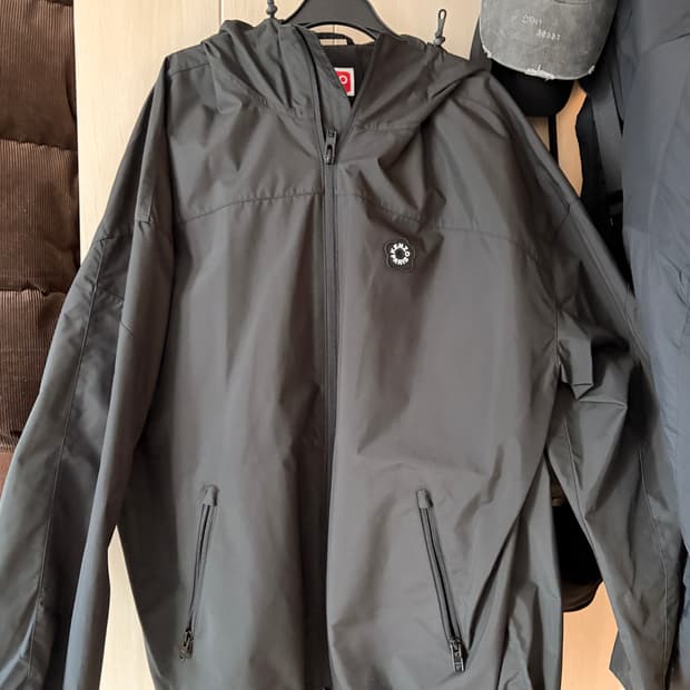 겐조 보케2.0 테크니컬 윈드브레이커 재킷 (바람막이)