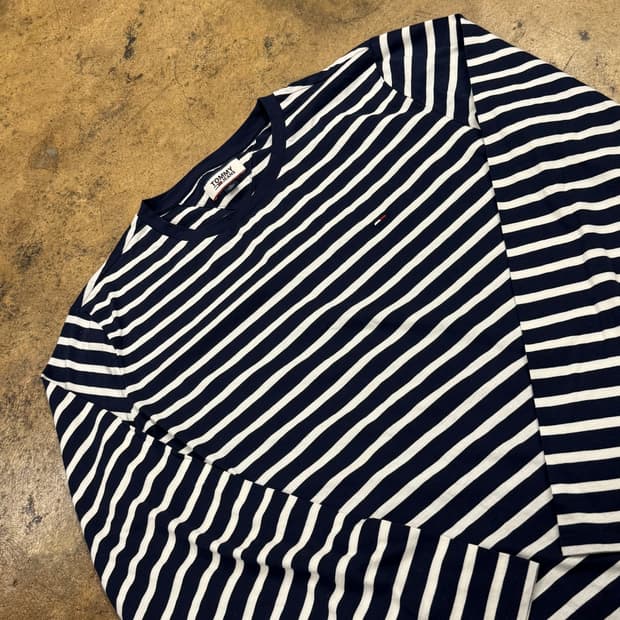 타미힐피거 네이비 화이트 스트라이프 단가라 긴팔 티셔츠 