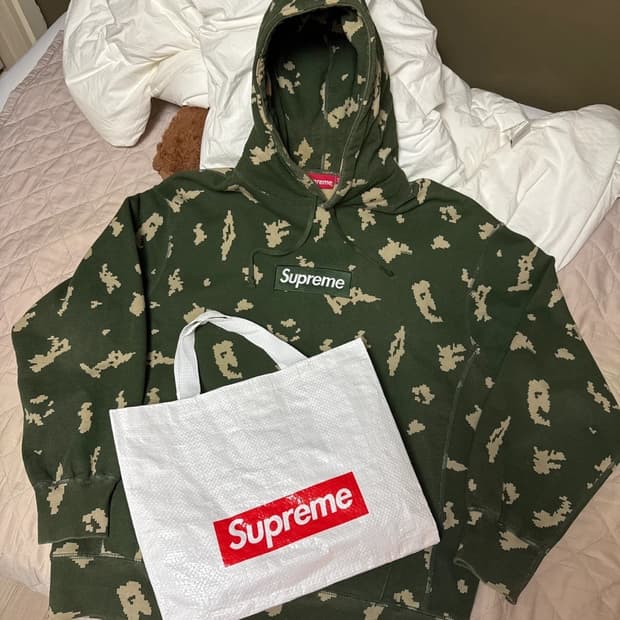 슈프림 러시안카모 후드티 xl