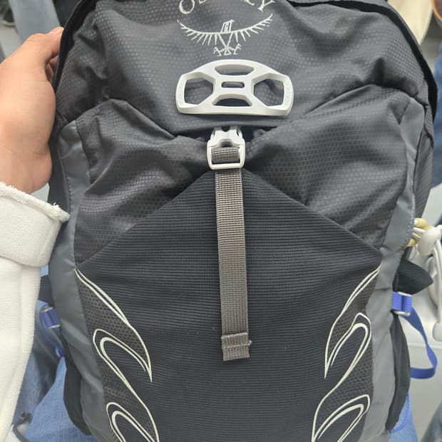 오스프리 템페스트 20  등산 백팩 