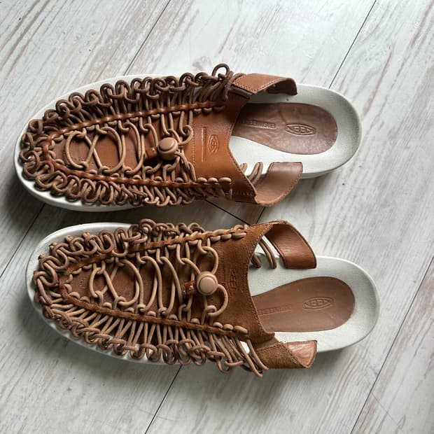 킨 언스트리트 슬라이드 샌들 브라운 300-290