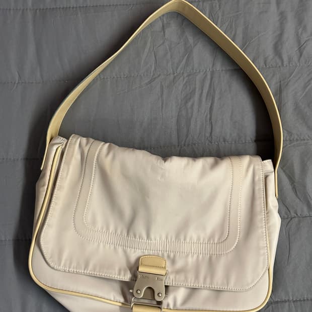 마뗑킴 버클백 화이트 BUCKLE BAG IN WHITE