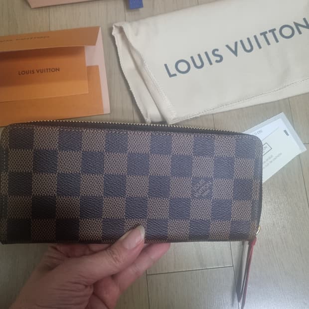 👝루이비통 다미애 장지갑