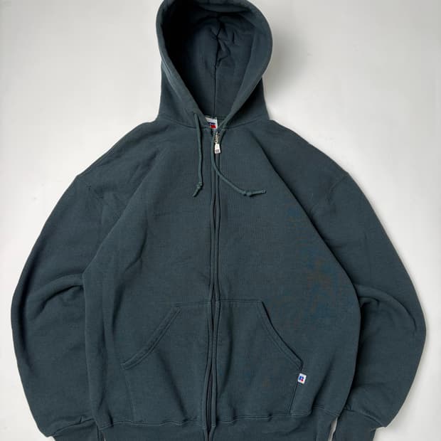 90s Russell Zip Up Hoodie (sage green)