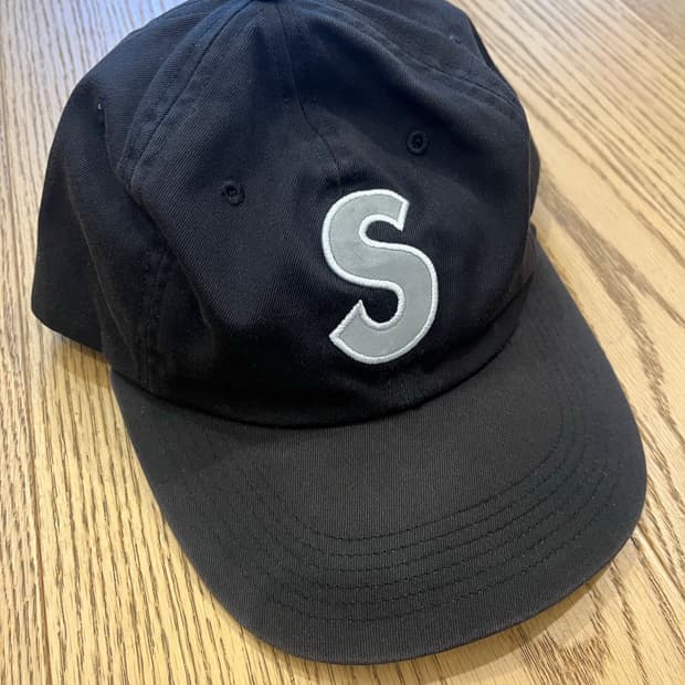 슈프림 3M 리플렉티브 S로고 블랙