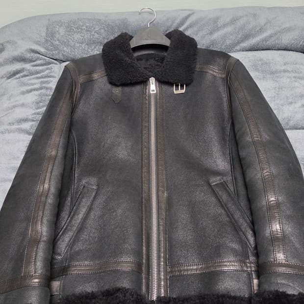 느와르라르메스 48 무스탕 