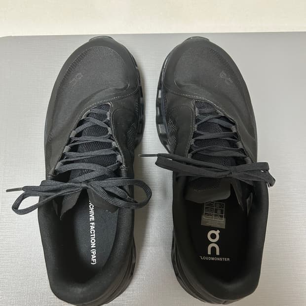 온러닝 파프 270 올블랙