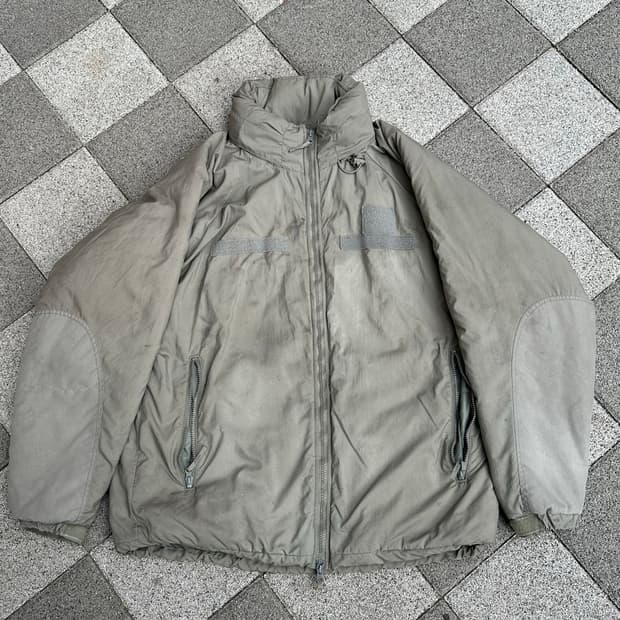 와일드띵스 프리마로프트 레벨7 파카 M