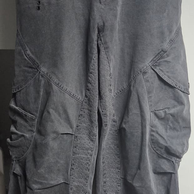 이그노타 코어5 카고팬츠 차콜 M 사이즈