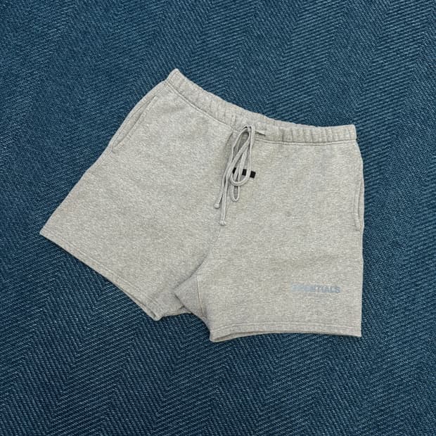 [L] 피어오브갓에센셜 반바지