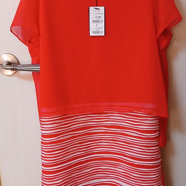 비버리힐즈 폴로클럽 레드 컬러 원피스  