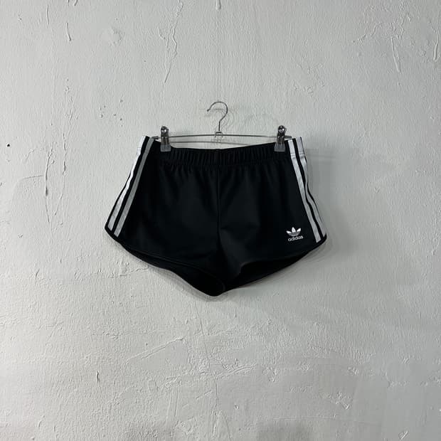 아디다스 트레이닝 숏팬츠 여성S