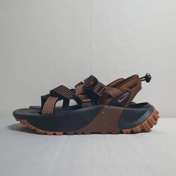 택포가 240mm 나이키 샌들 오네온타 브론즈 스트랩샌들 