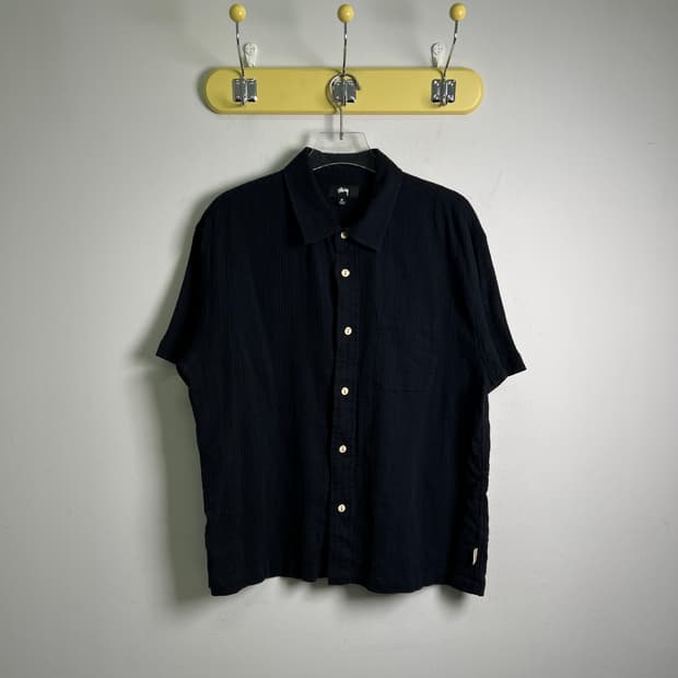 stussy 스투시 블랙 플리츠 반팔 셔츠 M