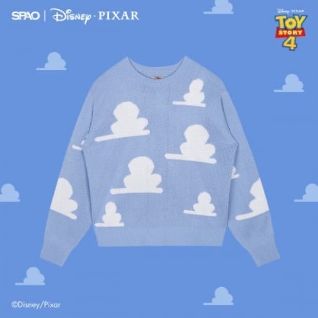 스파오 토이스토리 구름 니트 스웨터