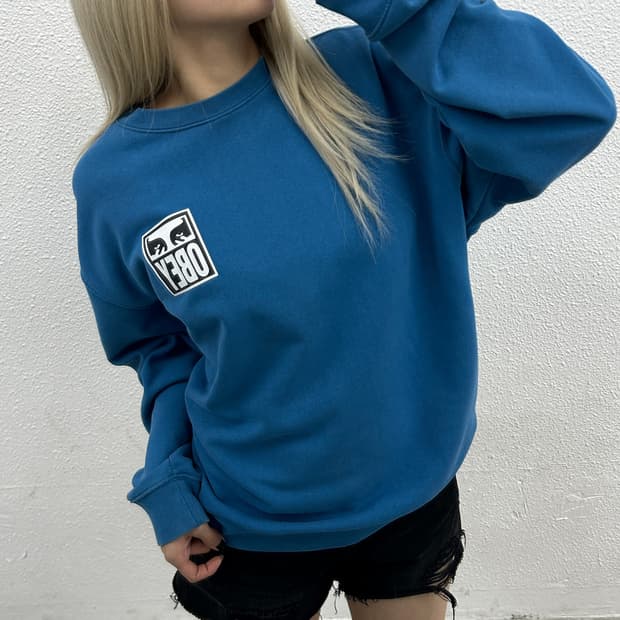 오베이 미니로고 딥블루 맨투맨 M